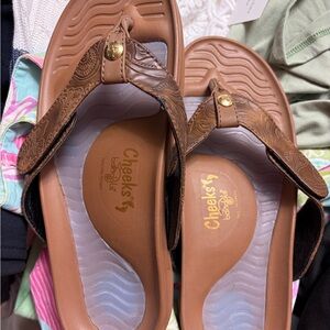 Cheeks by BareTraps Women's Brown Comfort Flip-Flop Sandals